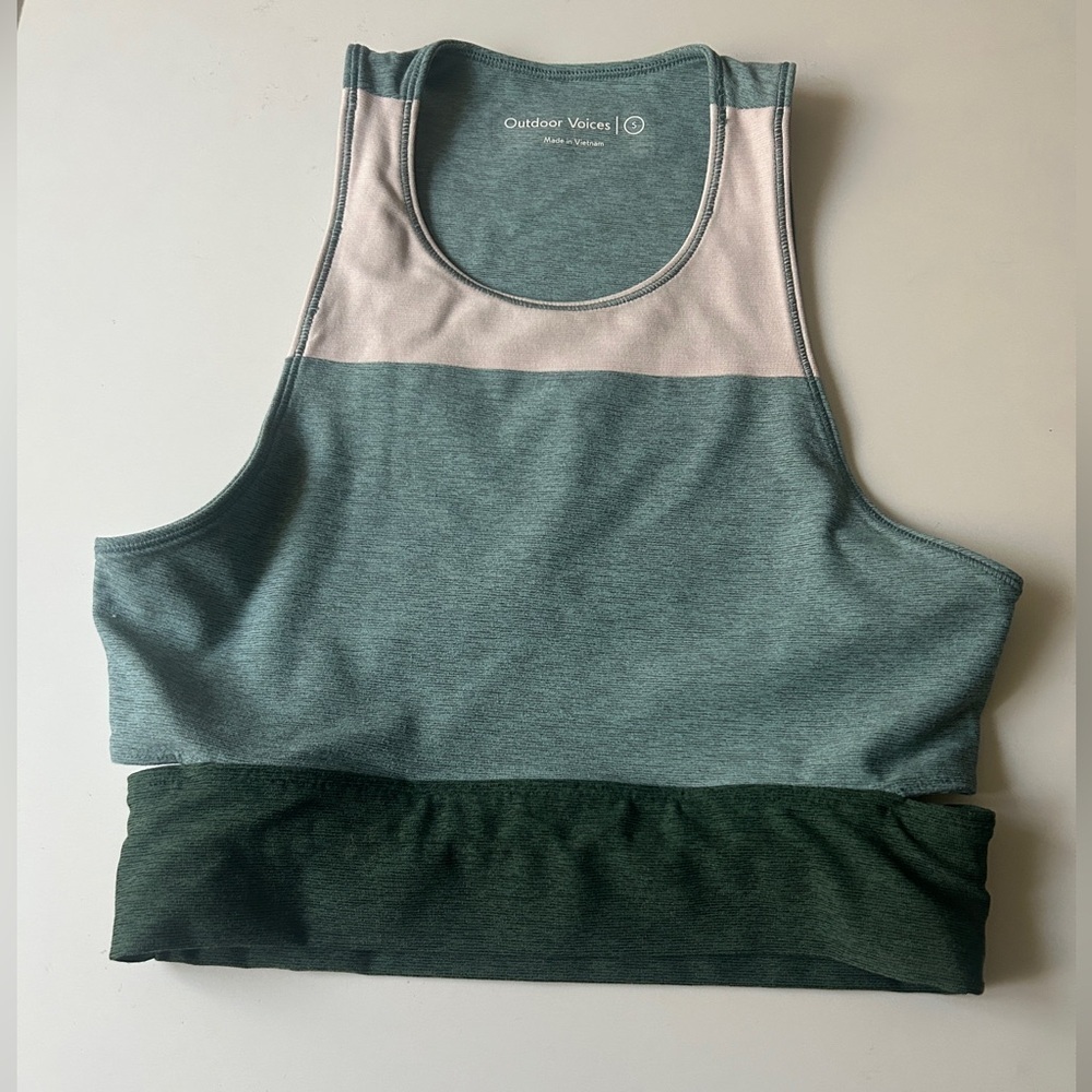 Outdoor Voices Tri-Tone Slashback Crop